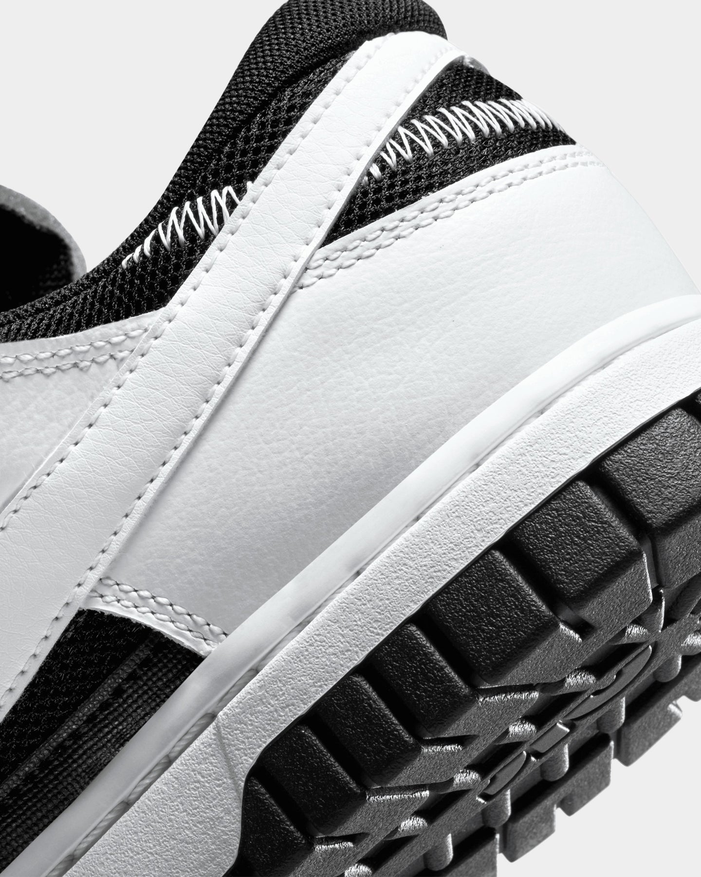 Nike Air Dunk Jumbo "Reverse Panda" Black/White