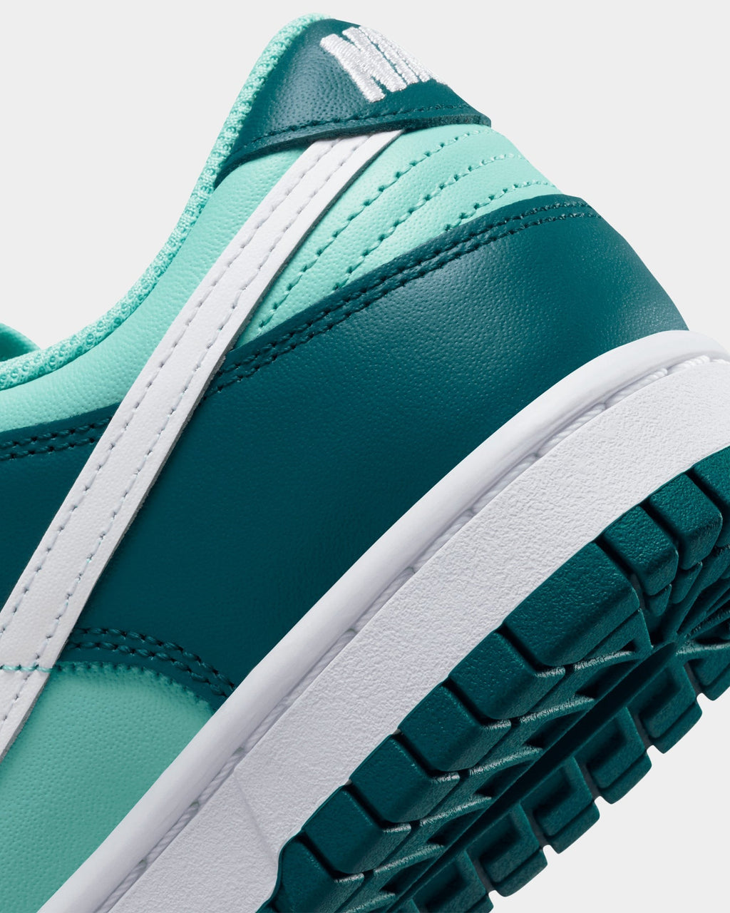 Nike Women's Dunk Low "Geode Teal" Geode Teal/White