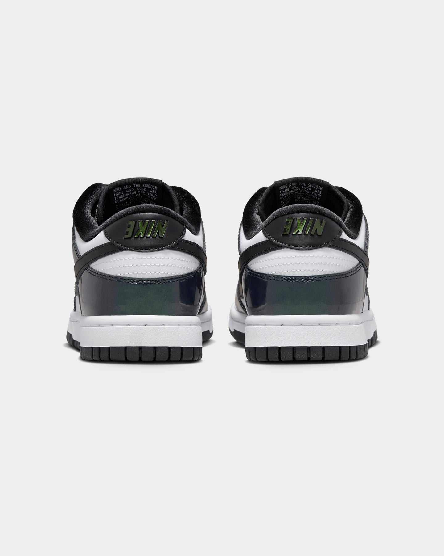 Nike Women's Dunk Low SE 2 Black/Black