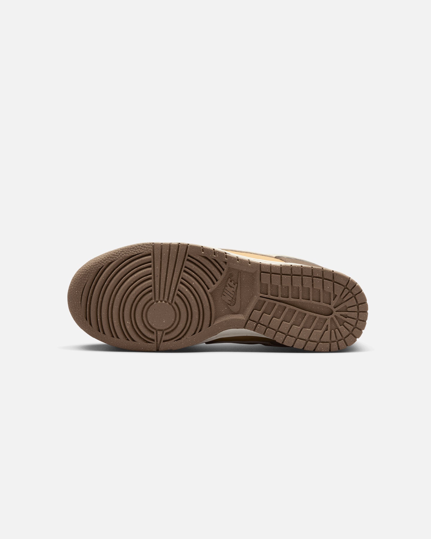 Nike Women's Dunk Low Next Nature "Mink Brown" Archaeo Brown/Sail